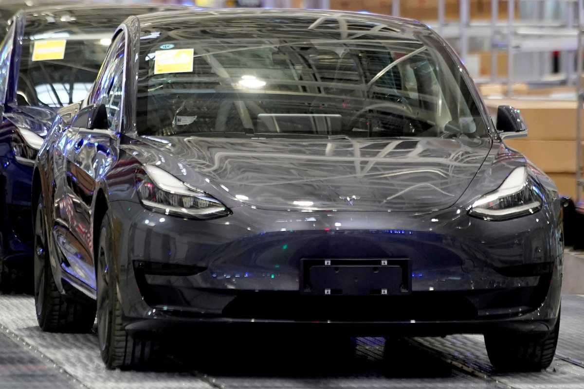 Tesla ma problemy z obsadzaniem stanowisk w fabryce w Berlinie